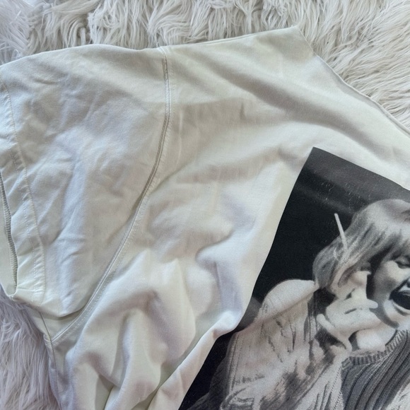 UO • Scream Graphic Off The Shoulder Tee Shirt Dress - Picture 9 of 12